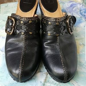 Frye Candice Clogs